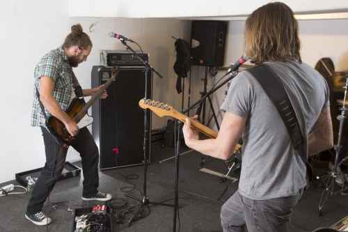 tracer european fall 2012 tour rehearsing with pat saracino 03