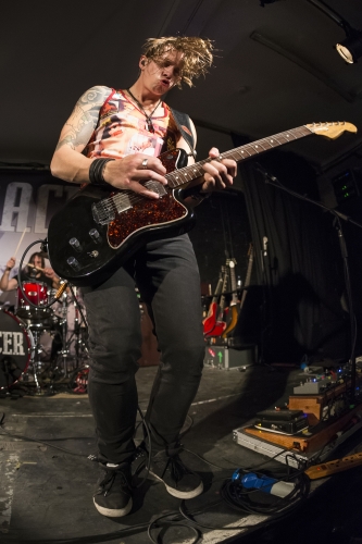 tracer hull UK fruit 25