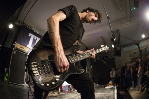 tracer hull UK fruit 30