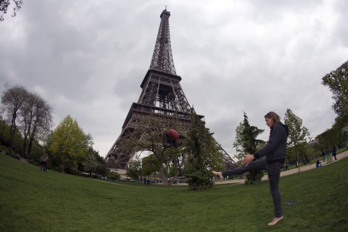 tracer off day eiffel tower paris FR may 2012 03