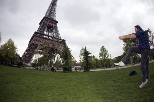 tracer off day eiffel tower paris FR may 2012 04