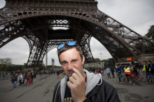 tracer off day eiffel tower paris FR may 2012 15