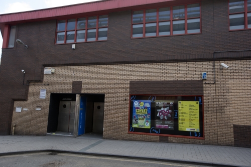 tracer the plug sheffield 2013 01