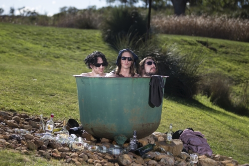 tracer tracking water for thirsty dogs day 04 friday 2014 34