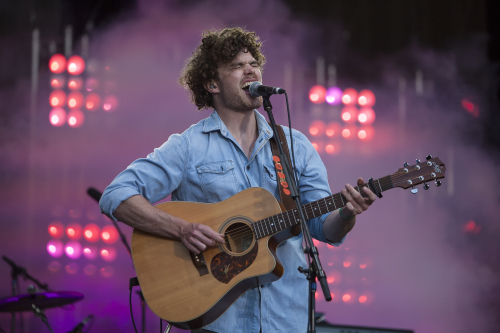 vance joy beat the drum 08