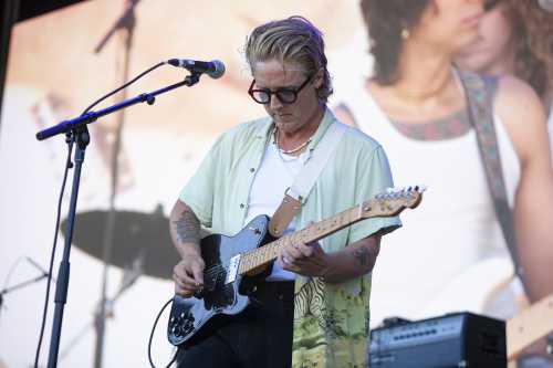 velvet trip yours and owls 2025 01