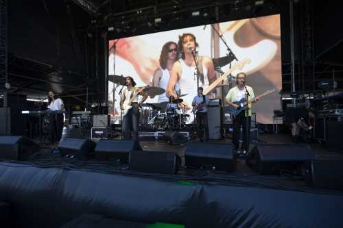 velvet trip yours and owls 2025 08