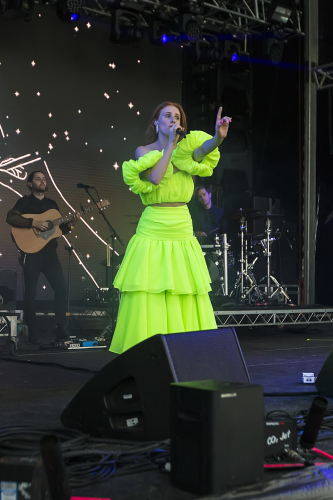 vera blue yours  owls festival 06