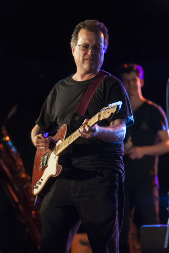 violent femmes waves 08