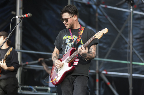 wavves yours and owls festival 01