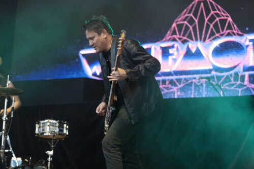 wolfmother pandemonium rocks 24 05