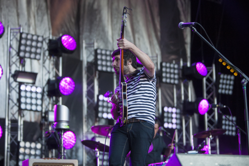 you am i beat the drum 33